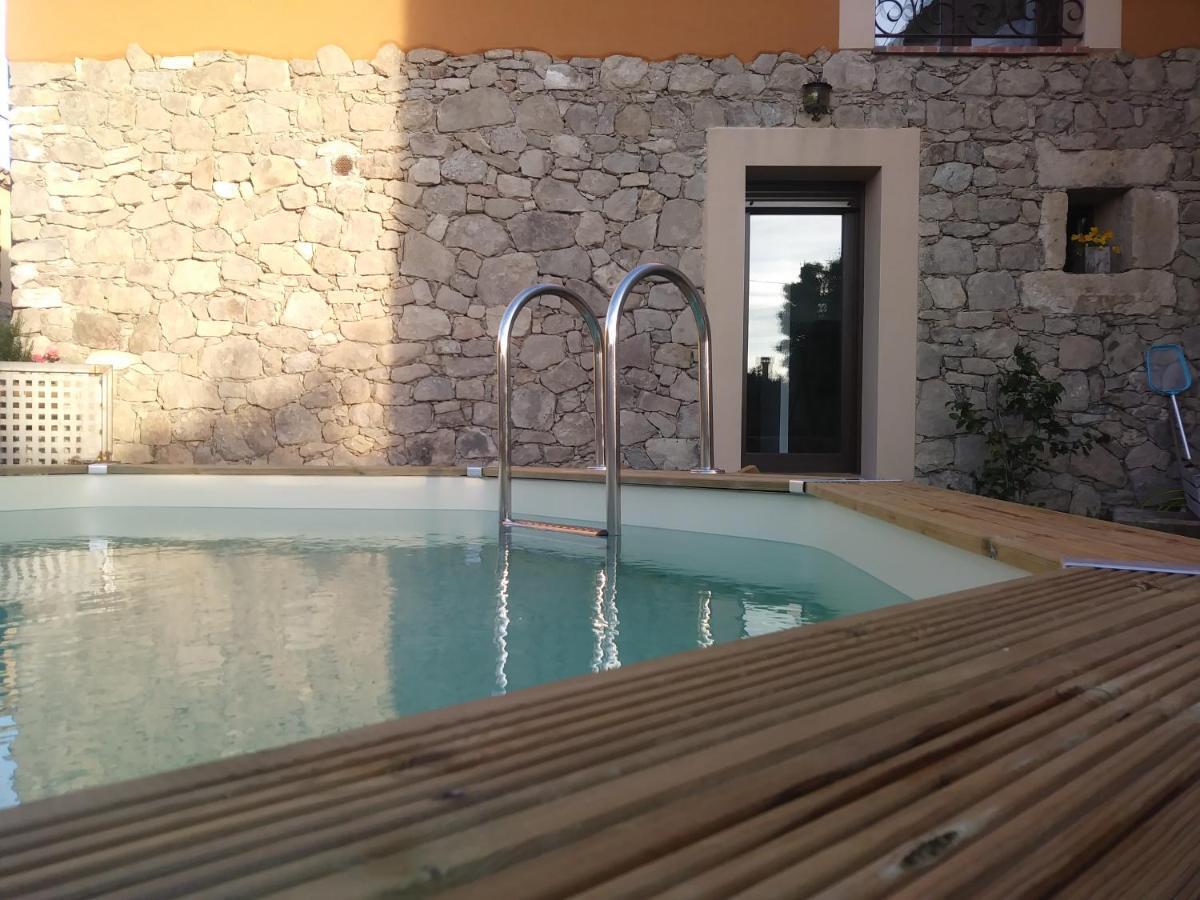 La Salceda Villa Torre Val De San Pedro ภายนอก รูปภาพ